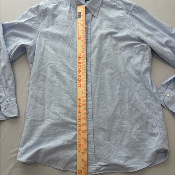 Classic Light Blue Men's Button Down Shirt - Picture 3 of 6